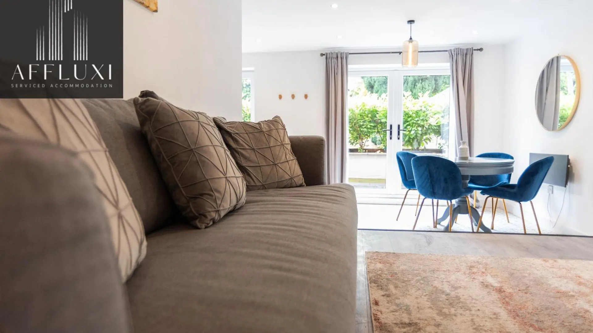 Holiday home Spacious Nottingham Home With Garden Sleeps 9